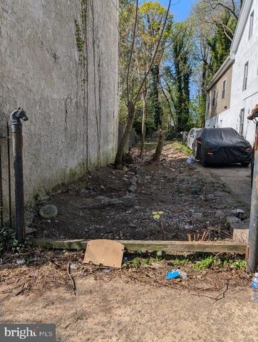 4932 WAKEFIELD ST, Philadelphia, PA 19144