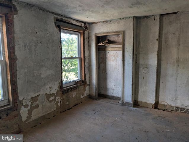 4932 WAKEFIELD ST, Philadelphia, PA 19144