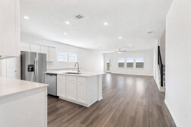 306 Springfield Shores Court, Crosby, TX 77532