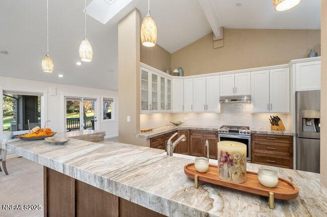 2522 Lake Ridge Shores Circle, Reno, NV 89519