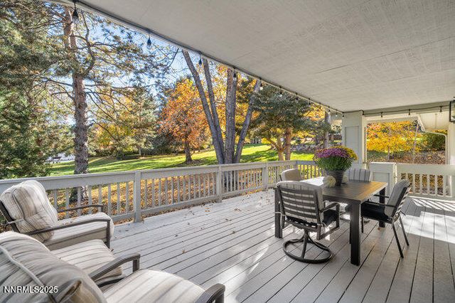 2522 Lake Ridge Shores Circle, Reno, NV 89519