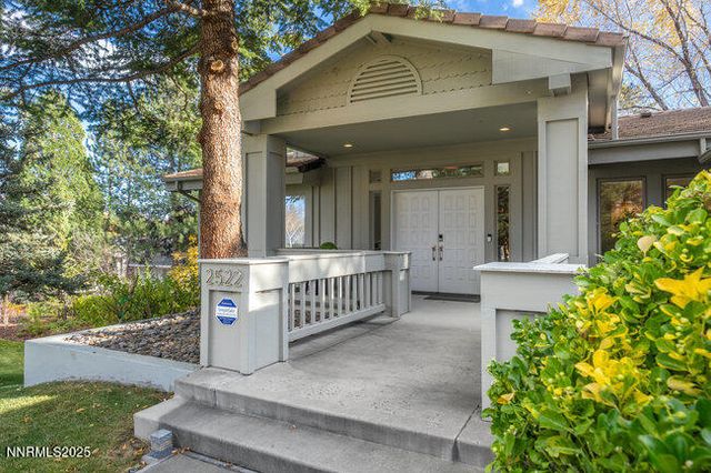 2522 Lake Ridge Shores Circle, Reno, NV 89519