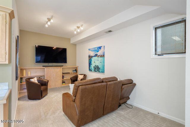 2522 Lake Ridge Shores Circle, Reno, NV 89519