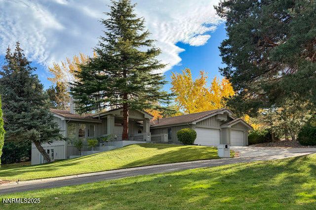 2522 Lake Ridge Shores Circle, Reno, NV 89519