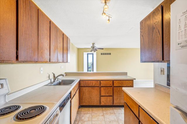 15 S 1st Street A1020, Minneapolis, MN 55401