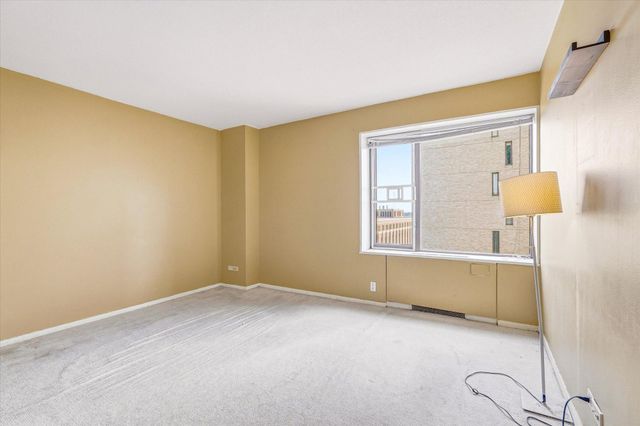 15 S 1st Street A1020, Minneapolis, MN 55401