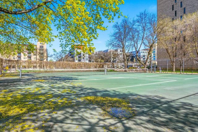15 S 1st Street A1020, Minneapolis, MN 55401