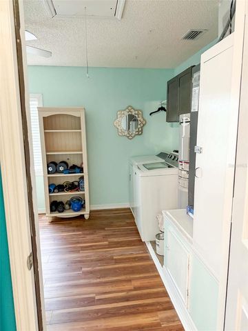 1580 DORSET DRIVE, Mount Dora, FL 32757
