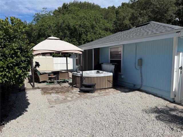 1580 DORSET DRIVE, Mount Dora, FL 32757