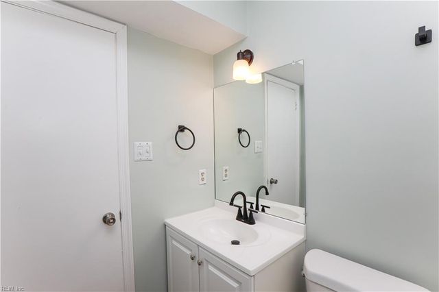 2707 Azalea Garden Rd Apt C4, Norfolk, VA 23513