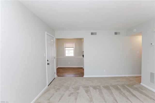 2707 Azalea Garden Rd Apt C4, Norfolk, VA 23513