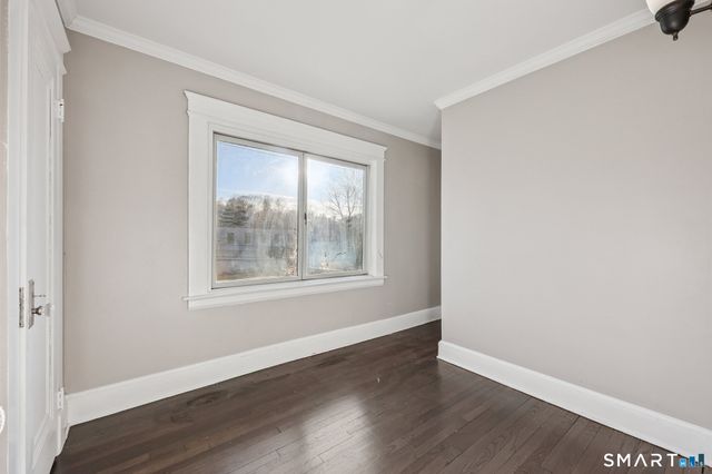 612 Chase Avenue, Waterbury, CT 06704