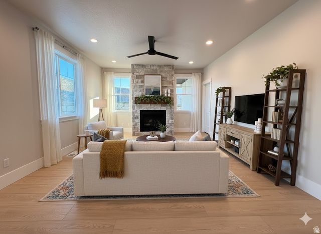 3152 W GRAND DALE LN, West Jordan, UT 84084