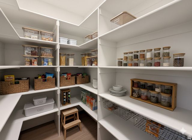 3152 W GRAND DALE LN, West Jordan, UT 84084