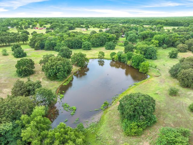 580 Vz County Road 3518, Wills Point, TX 75169