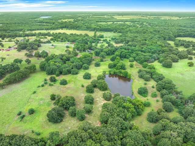 580 Vz County Road 3518, Wills Point, TX 75169