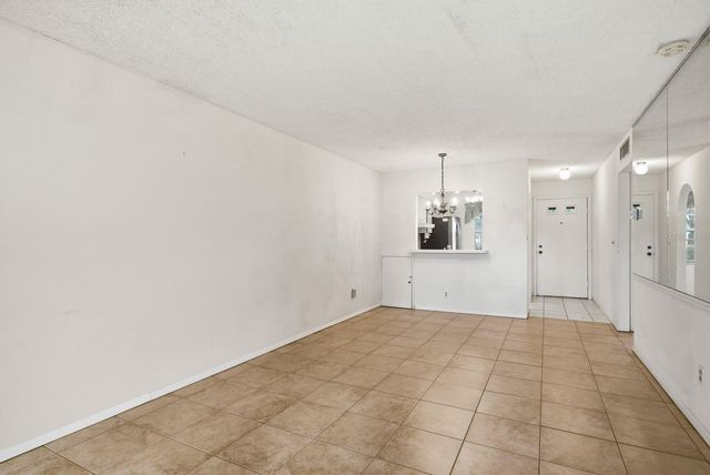 3127 MISSION GROVE DRIVE 3127, Palm Harbor, FL 34684
