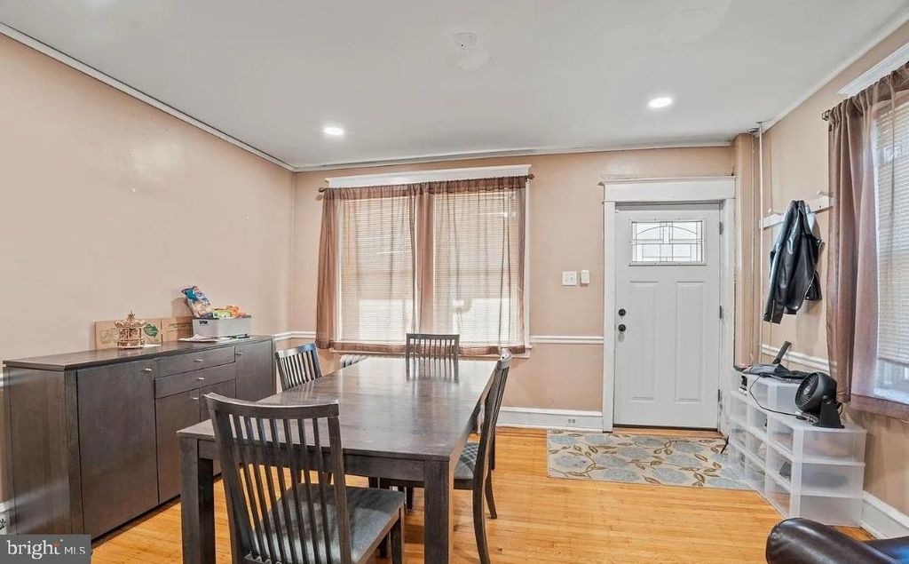 Image 17 of property listing at 85 BRIDGE ST, Drexel Hill, PA 19026