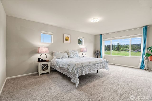 1304 32nd Street NW, Puyallup, WA 98371