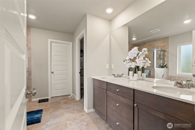 1304 32nd Street NW, Puyallup, WA 98371