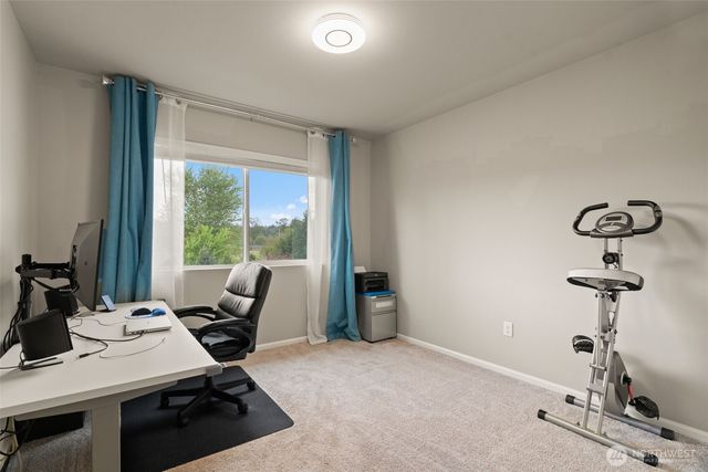 1304 32nd Street NW, Puyallup, WA 98371