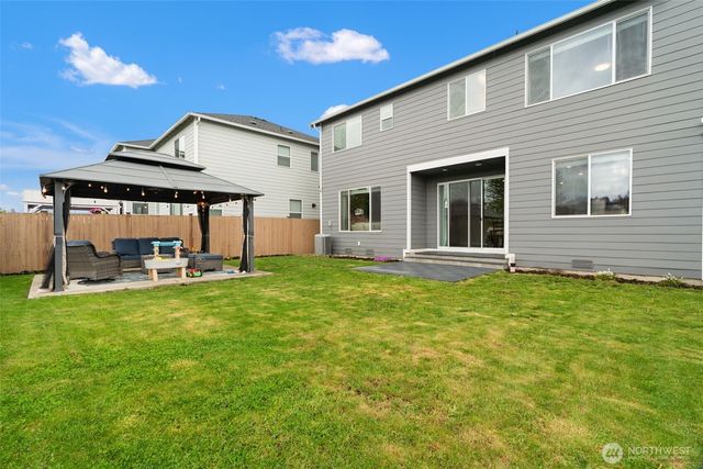 1304 32nd Street NW, Puyallup, WA 98371