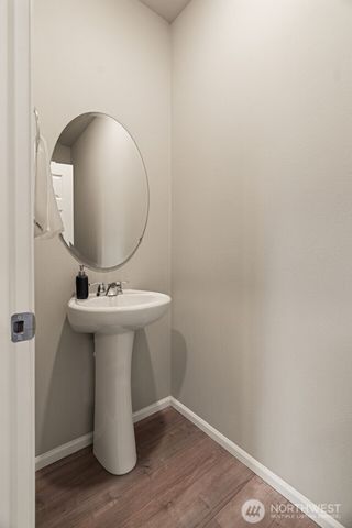 1304 32nd Street NW, Puyallup, WA 98371