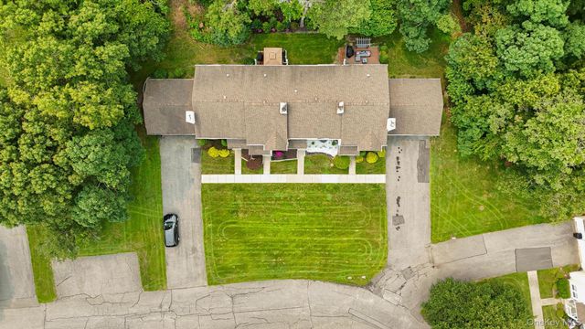 30 Jefferson, Yaphank, NY 11980