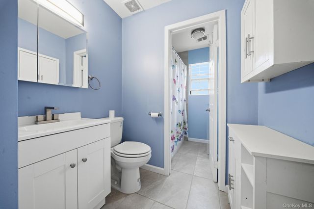 30 Jefferson, Yaphank, NY 11980