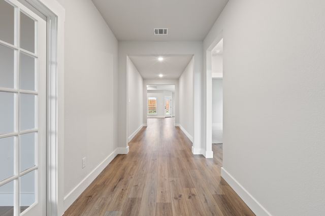 215 Briarwood Drive, Nevada, TX 75173