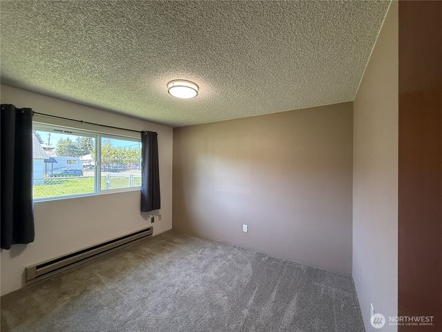 910 W 16th Street, Port Angeles, WA 98363