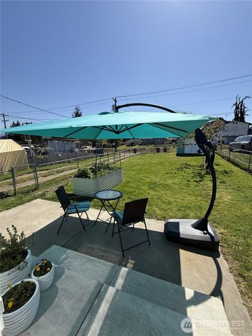 910 W 16th Street, Port Angeles, WA 98363