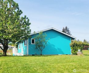 910 W 16th Street, Port Angeles, WA 98363