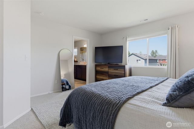 17703 Oak Street, Granite Falls, WA 98252