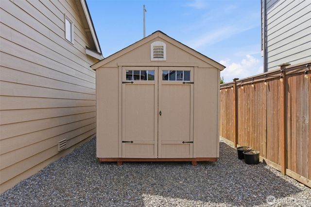17703 Oak Street, Granite Falls, WA 98252
