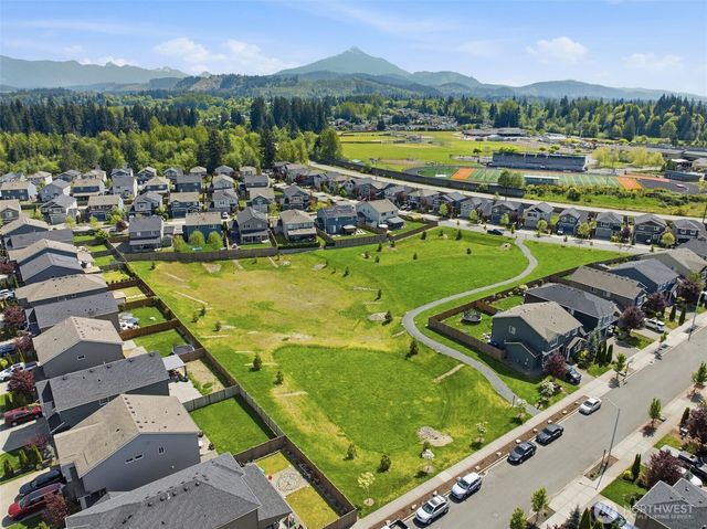 17703 Oak Street, Granite Falls, WA 98252