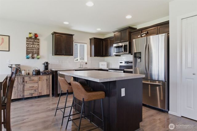 17703 Oak Street, Granite Falls, WA 98252