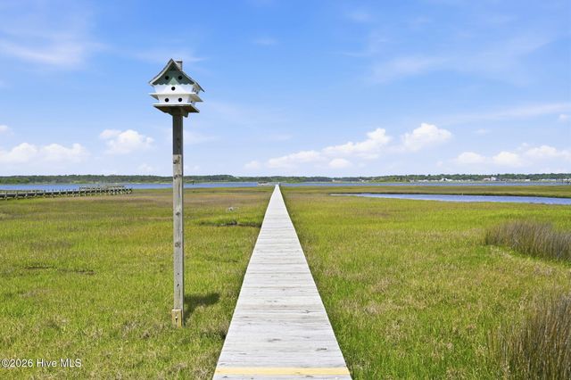 1207 S Topsail Drive, Surf City, NC 28445
