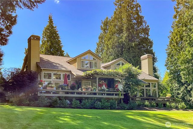 5660 Sanderling Way, Blaine, WA 98230