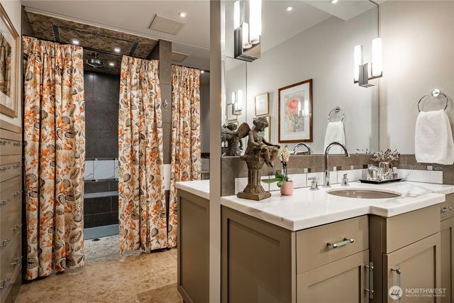 5660 Sanderling Way, Blaine, WA 98230