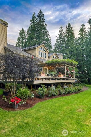 5660 Sanderling Way, Blaine, WA 98230