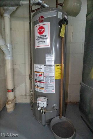 37 Ansel Avenue, Akron, OH 44312