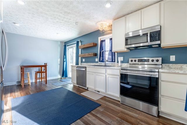 37 Ansel Avenue, Akron, OH 44312