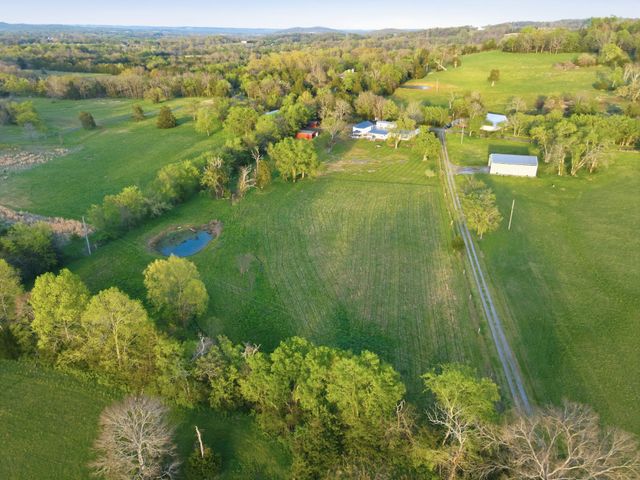560 Himesville Road, Shelbyville, TN 37160