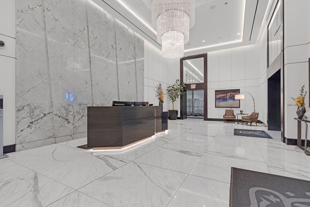 363 E Wacker Drive 1402, Chicago, IL 60601