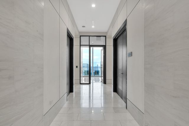 363 E Wacker Drive 1402, Chicago, IL 60601