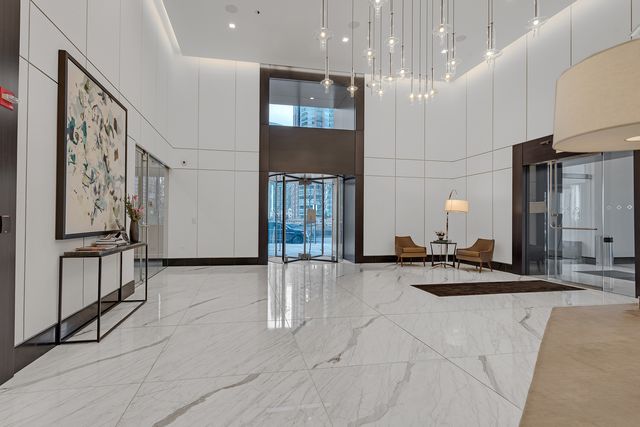 363 E Wacker Drive 1402, Chicago, IL 60601