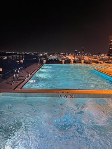 363 E Wacker Drive 1402, Chicago, IL 60601