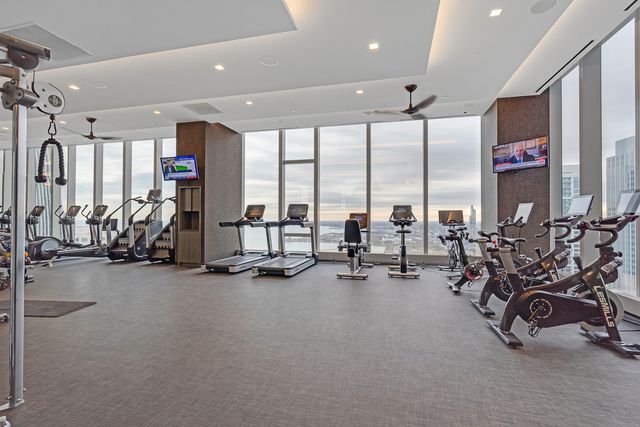 363 E Wacker Drive 1402, Chicago, IL 60601