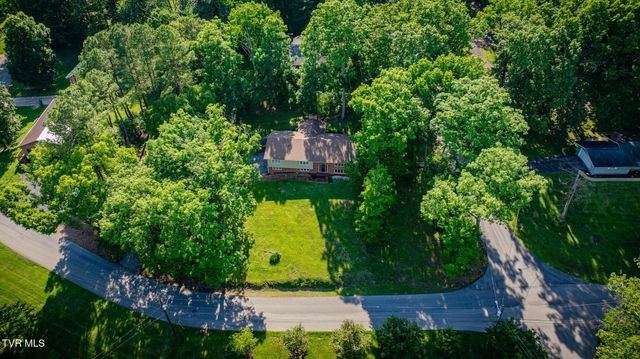 400 Old Castle Road, Kingsport, TN 37660